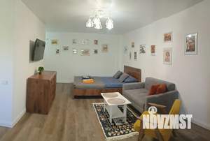 Студия квартира, посуточно, 40м2, 6/9 этаж