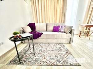 Студия квартира, посуточно, 38м2, 6/9 этаж