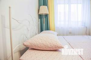 1-к квартира, посуточно, 40м2, 1/1 этаж