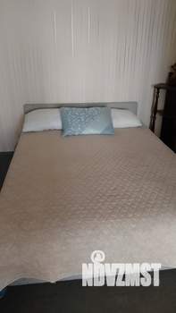 1-к квартира, посуточно, 32м2, 9/16 этаж