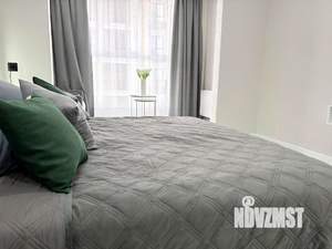 Студия квартира, посуточно, 33м2, 17/24 этаж