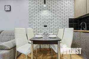 1-к квартира, посуточно, 43м2, 1/1 этаж