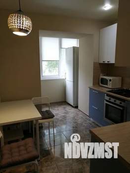 1-к квартира, посуточно, 34м2, 1/5 этаж