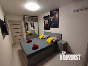 1-к квартира, посуточно, 47м2, 1/1 этаж