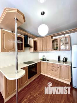 Студия квартира, посуточно, 52м2, 6/16 этаж