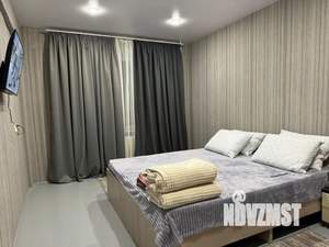 1-к квартира, посуточно, 44м2, 1/1 этаж