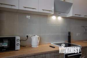 1-к квартира, посуточно, 65м2, 1/1 этаж