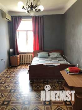 1-к квартира, посуточно, 38м2, 5/5 этаж