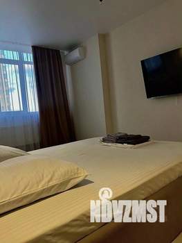 1-к квартира, посуточно, 42м2, 1/1 этаж