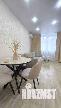 2-к квартира, посуточно, 45м2, 2/17 этаж