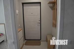 Студия квартира, посуточно, 30м2, 10/17 этаж