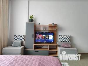 Студия квартира, посуточно, 29м2, 1/5 этаж