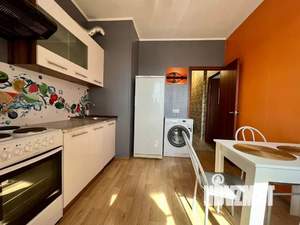 1-к квартира, посуточно, 40м2, 4/16 этаж