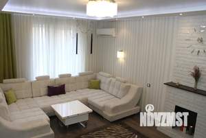3-к квартира, посуточно, 75м2, 2/5 этаж