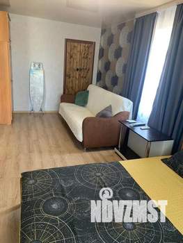 1-к квартира, посуточно, 32м2, 3/3 этаж