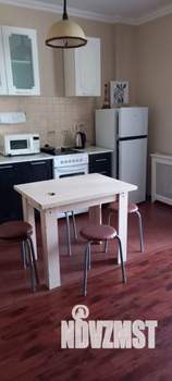 Студия квартира, на длительный срок, 28м2, 5/9 этаж