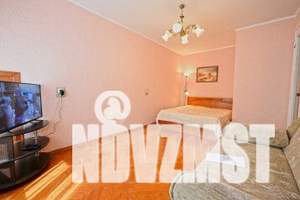 1-к квартира, посуточно, 35м2, 6/9 этаж