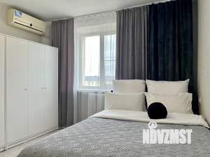 1-к квартира, посуточно, 33м2, 4/6 этаж