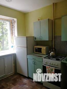 1-к квартира, посуточно, 32м2, 3/5 этаж