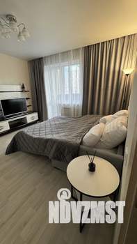 1-к квартира, посуточно, 36м2, 4/9 этаж