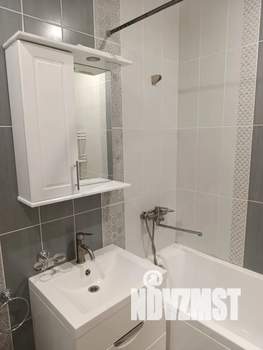 Студия квартира, посуточно, 33м2, 11/21 этаж