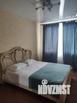 Студия квартира, посуточно, 65м2, 14/22 этаж