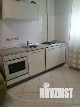 1-к квартира, посуточно, 44м2, 6/9 этаж