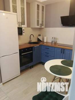 3-к квартира, посуточно, 44м2, 6/10 этаж