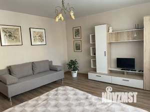 1-к квартира, посуточно, 38м2, 8/10 этаж