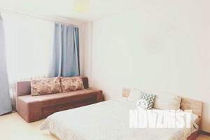 1-к квартира, посуточно, 36м2, 5/10 этаж