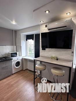 Студия квартира, посуточно, 30м2, 4/5 этаж