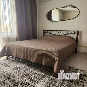 Студия квартира, посуточно, 44м2, 15/23 этаж