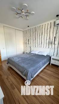 2-к квартира, посуточно, 72м2, 2/17 этаж
