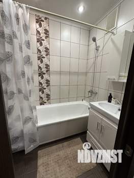 1-к квартира, посуточно, 40м2, 11/18 этаж