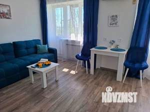 1-к квартира, посуточно, 32м2, 1/1 этаж