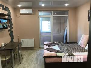 Студия квартира, посуточно, 32м2, 10/19 этаж