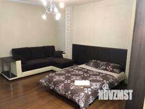 Студия квартира, посуточно, 47м2, 2/9 этаж