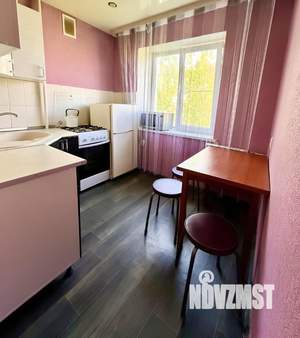 2-к квартира, посуточно, 50м2, 3/5 этаж