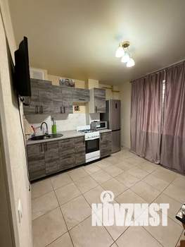 1-к квартира, посуточно, 42м2, 1/9 этаж