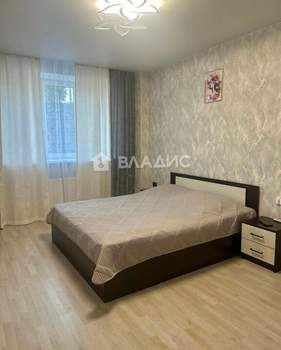 1-к квартира, на длительный срок, 38м2, 3/17 этаж