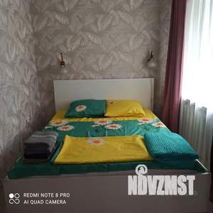 2-к квартира, посуточно, 40м2, 3/5 этаж