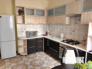 1-к квартира, посуточно, 55м2, 1/1 этаж