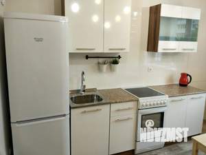 1-к квартира, посуточно, 46м2, 3/10 этаж
