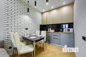 1-к квартира, посуточно, 43м2, 1/1 этаж