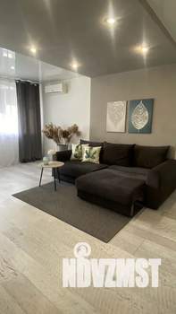 Студия квартира, посуточно, 31м2, 2/5 этаж