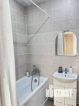 1-к квартира, посуточно, 40м2, 18/21 этаж