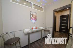 2-к квартира, посуточно, 55м2, 13/19 этаж