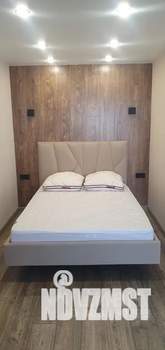 1-к квартира, посуточно, 40м2, 8/13 этаж