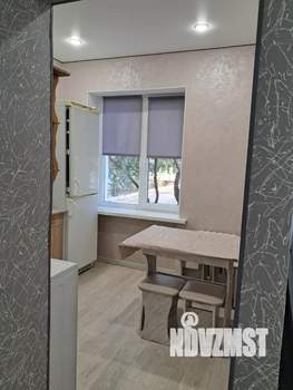 2-к квартира, посуточно, 40м2, 2/4 этаж