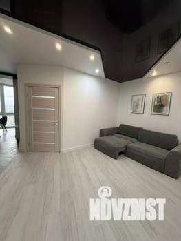 1-к квартира, посуточно, 50м2, 1/1 этаж